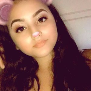 Meet your Posher, Bertha jazmin